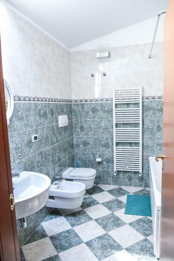 شقة Attic Aries Montesilvano Marina المظهر الخارجي الصورة